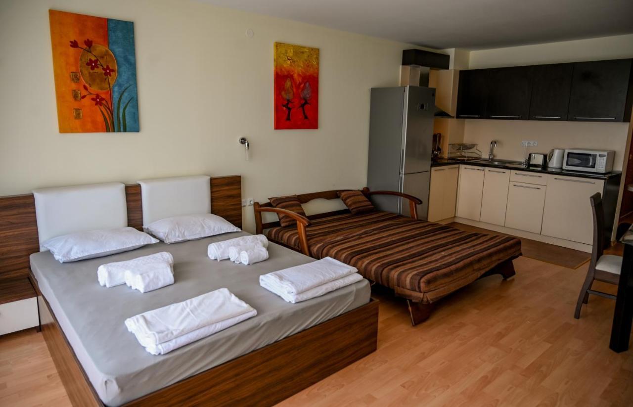 Panorama Fort Beach, Фамилно Студио Deluxe Sveti Vlas Exteriör bild
