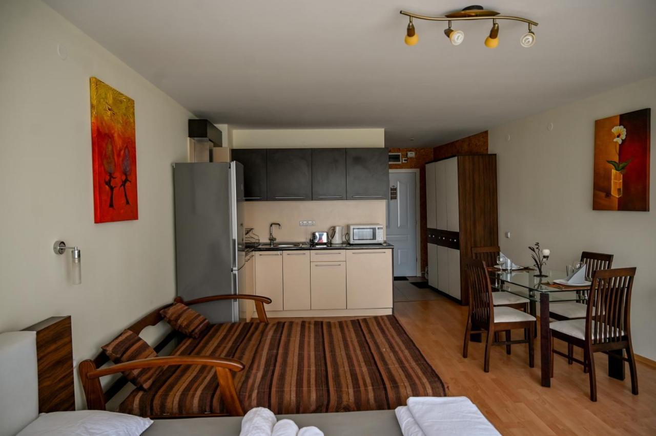 Panorama Fort Beach, Фамилно Студио Deluxe Sveti Vlas Exteriör bild